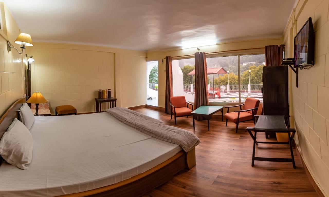 India Hotel - Lake View - Mall Road Nainital Bagian luar foto