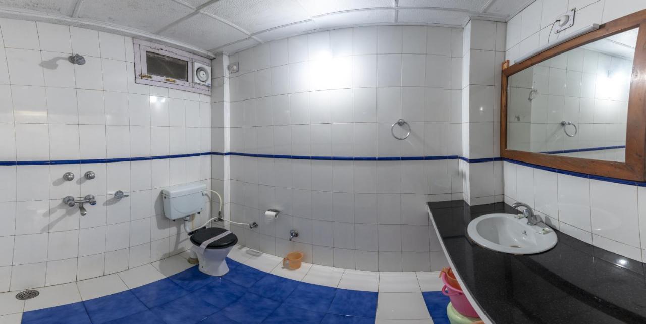 India Hotel - Lake View - Mall Road Nainital Bagian luar foto
